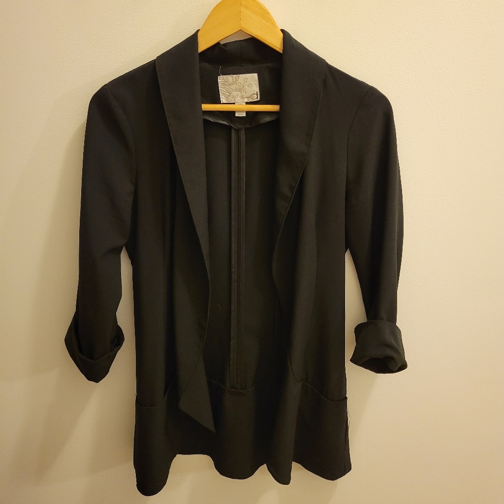 Dynamite open blazer size M